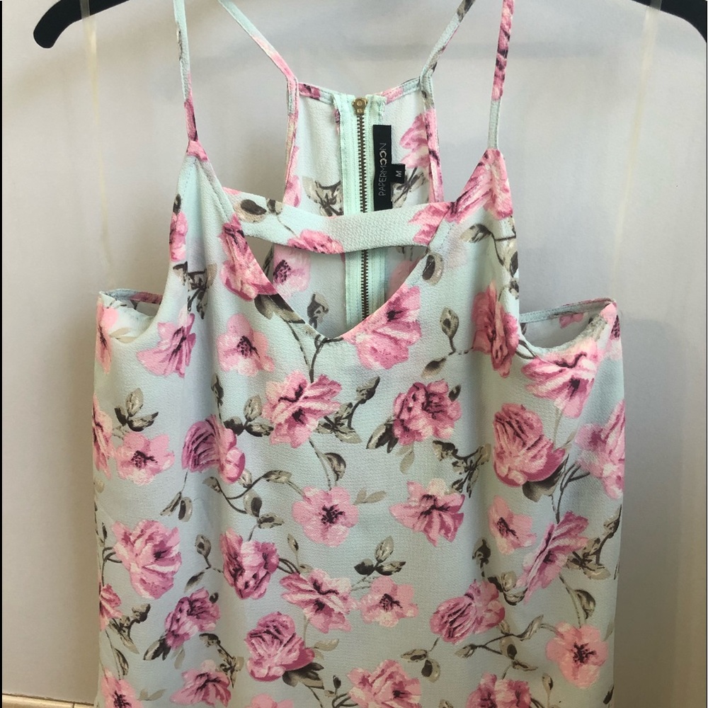 Lightweight floral printed dressy tank